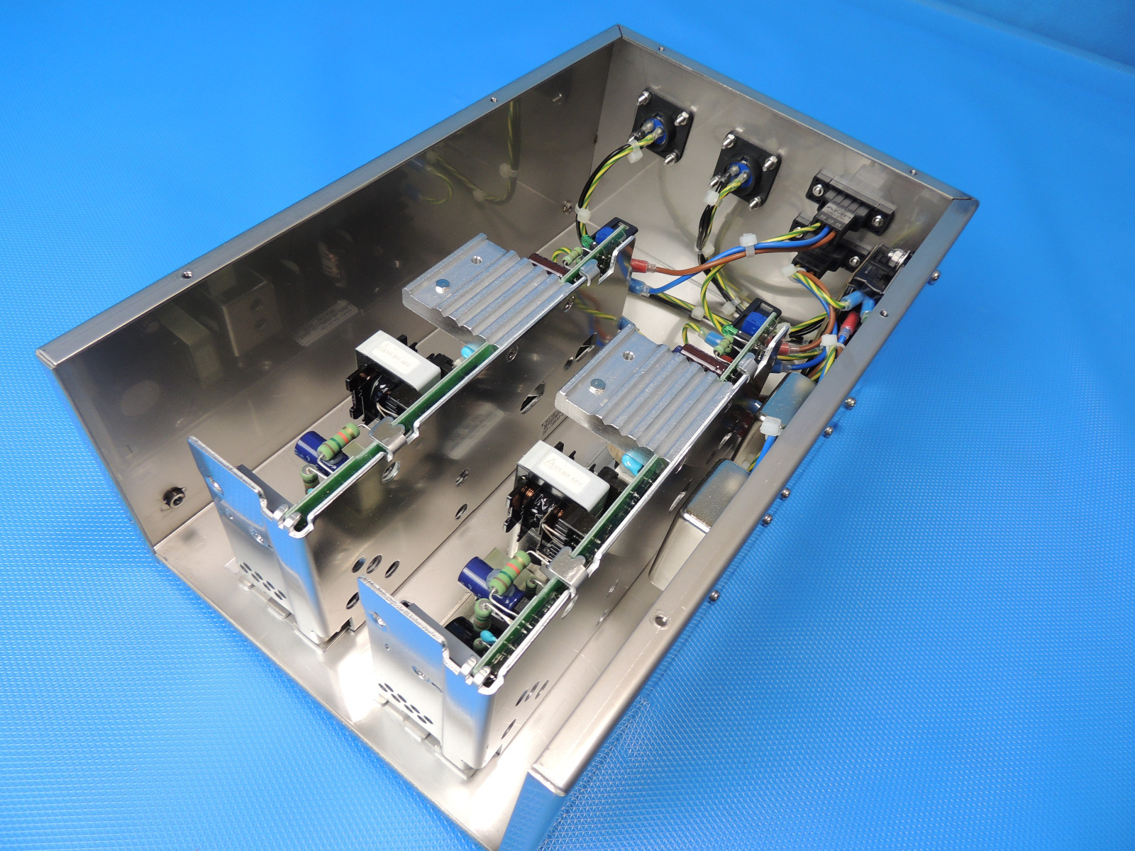 Accretech with 2 x DENSEI LAMBDA JWS100-24/A 100-240VAC Inc VAT