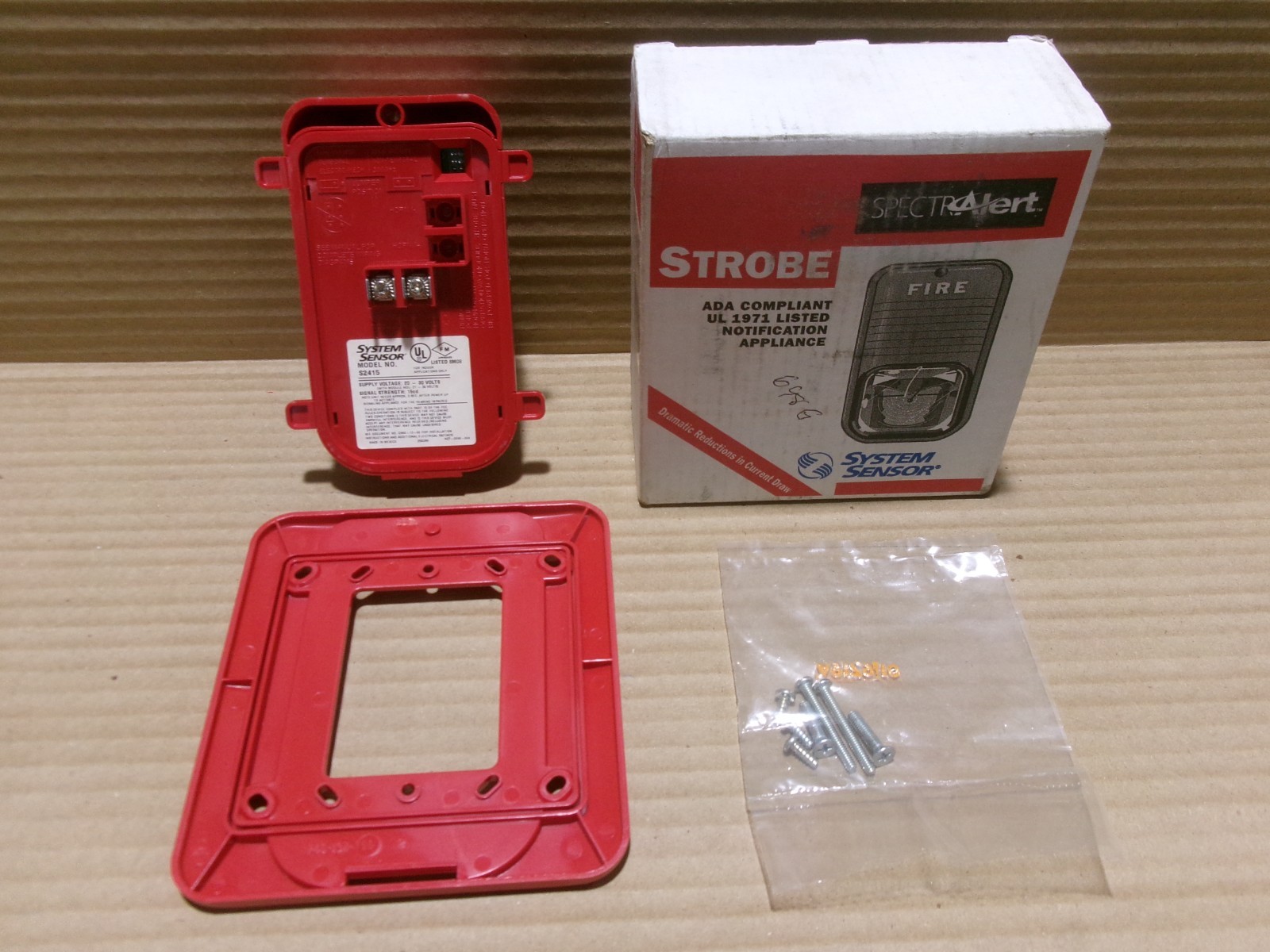 New System Sensor S2415 Fire Alarm Strobe 15cd 24V Red Wall UL FM CSFM MEA AK