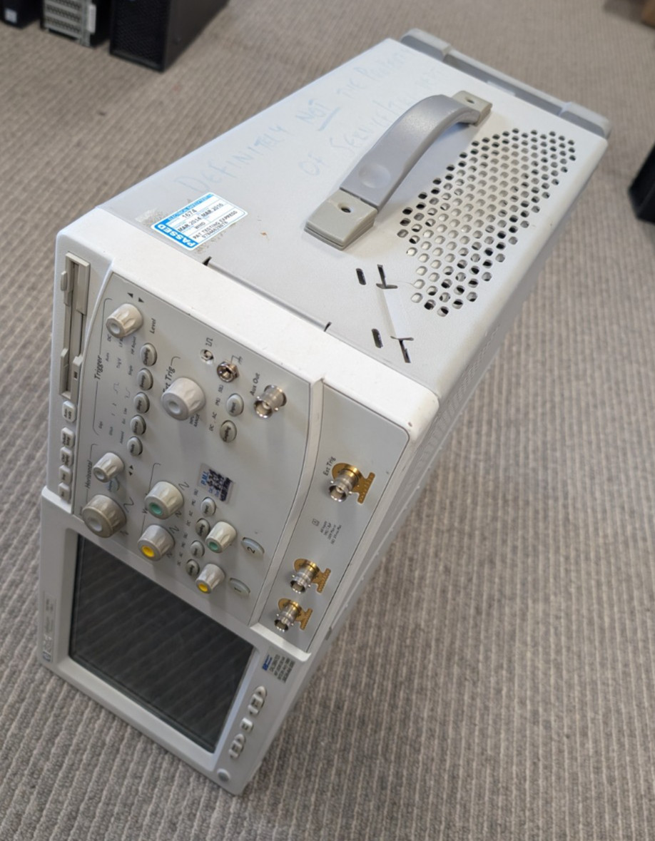 Agilent 54810A Infiniium Oscilloscope 500 MHz 1 GSa/s