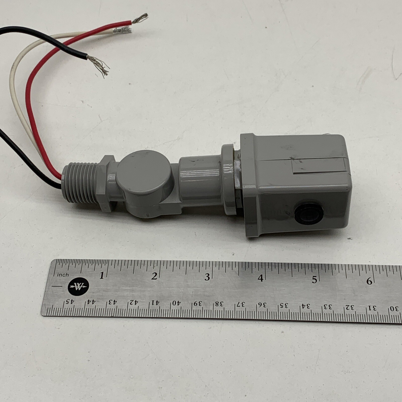 Intermatic K4233 Stem Mount w/Swivel 277V Thermal Photocontrol 277-VOLT ONLY
