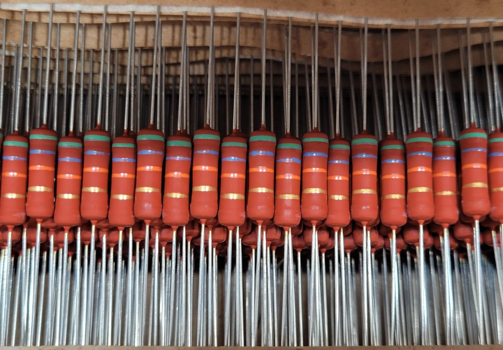 BRAND NEW (10 PCS) PR0356K5%CX500 PHOENIX