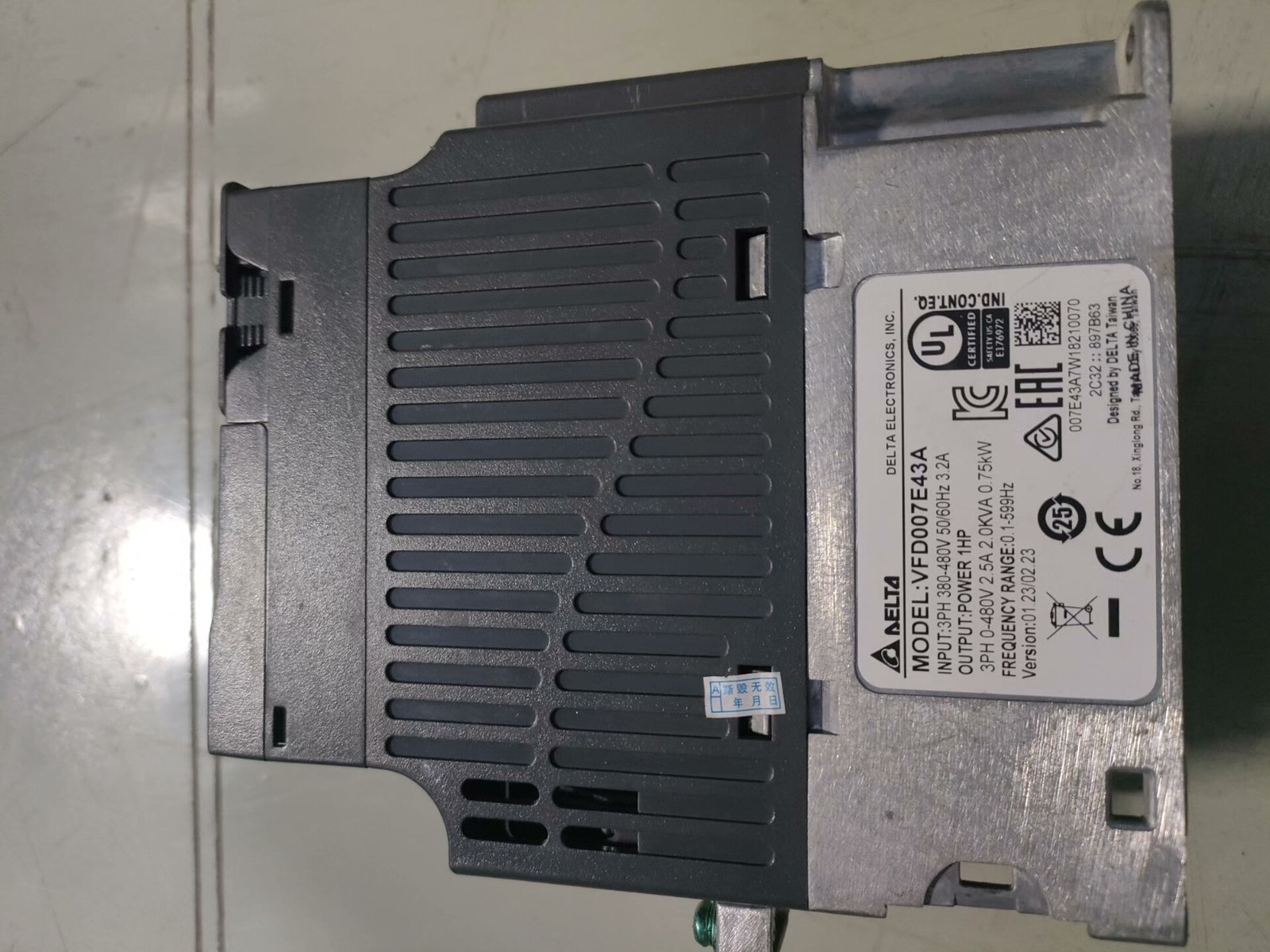 one Delta VFD007E43A 0.75KW 380V Welcome counteroffer