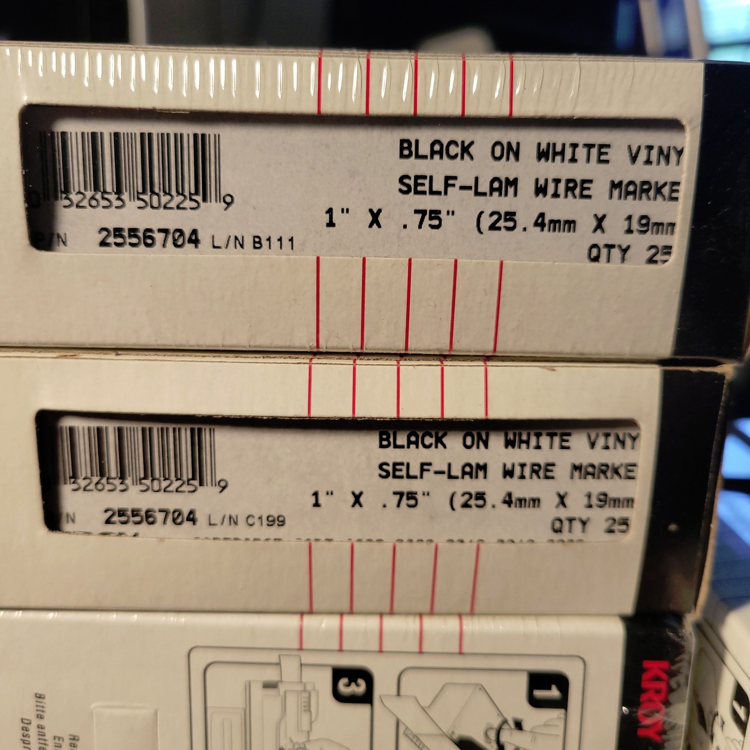 KROY 2556704 BLACK ON WHITE VINYL WIRE MARKER, 1″ X .75″