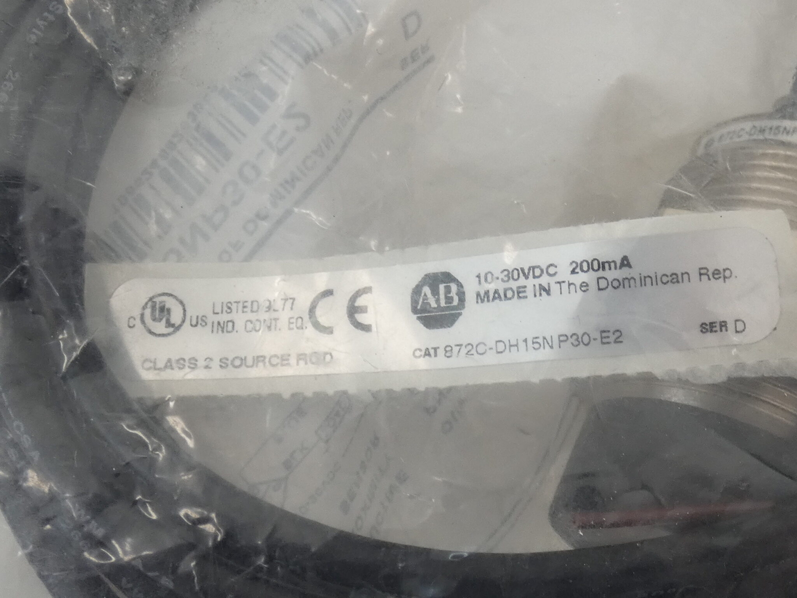 Allen-Bradley 872C-DH15NP30-E2 Inductive Proximity Sensor 10-30VDC Series D -…