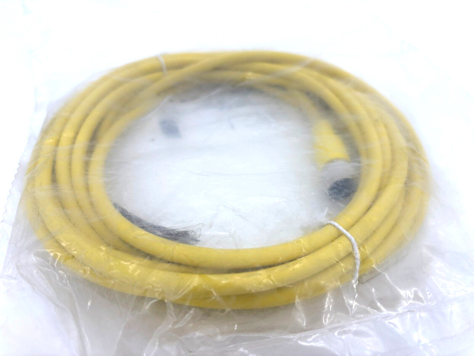 New Pepperl + Fuchs V1-G-YE5M-PVC-ABG Cordset 908931