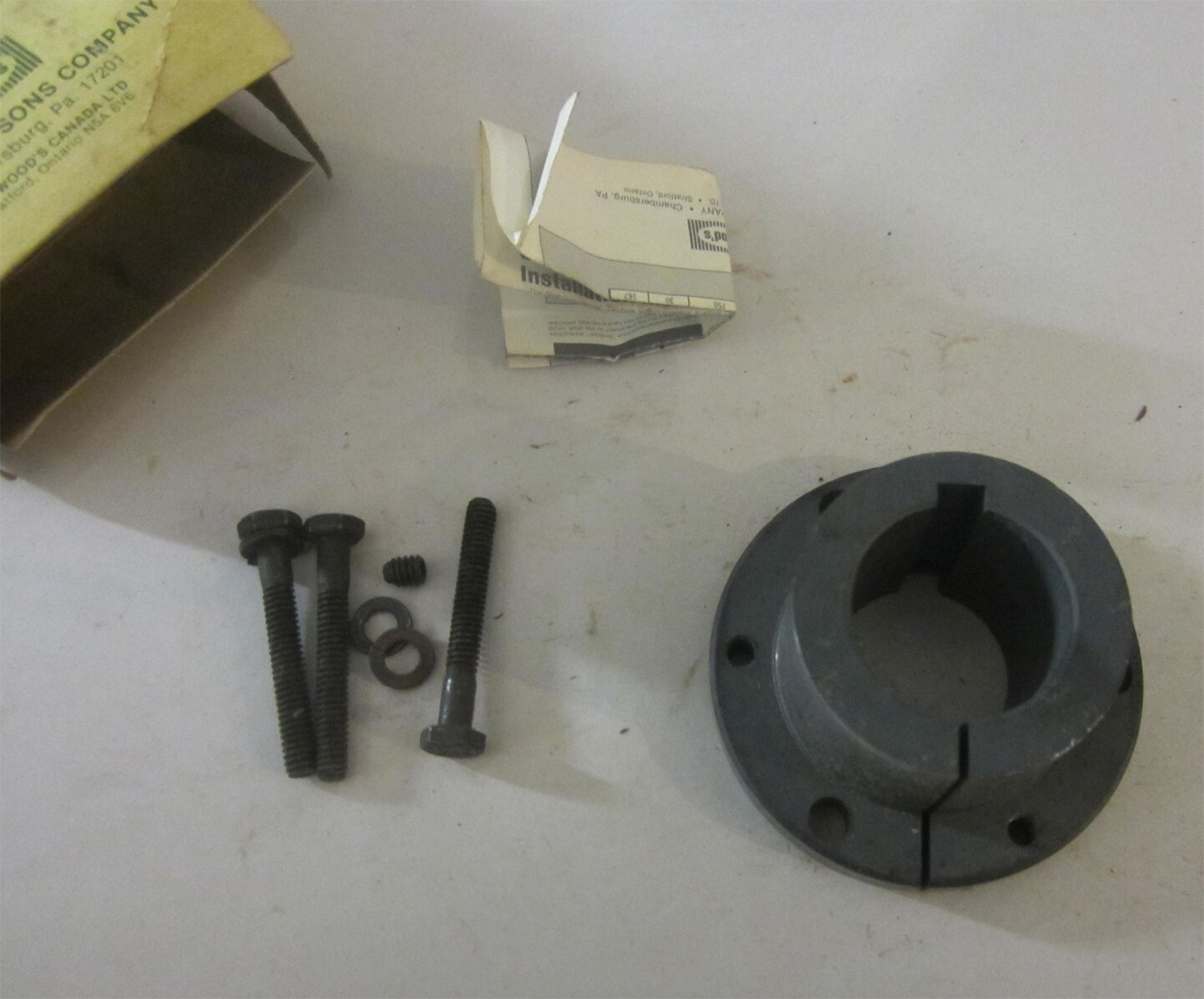 Woods Tapered QD-Type Sure Grip Bushing, Model SD x 1-3/8, New