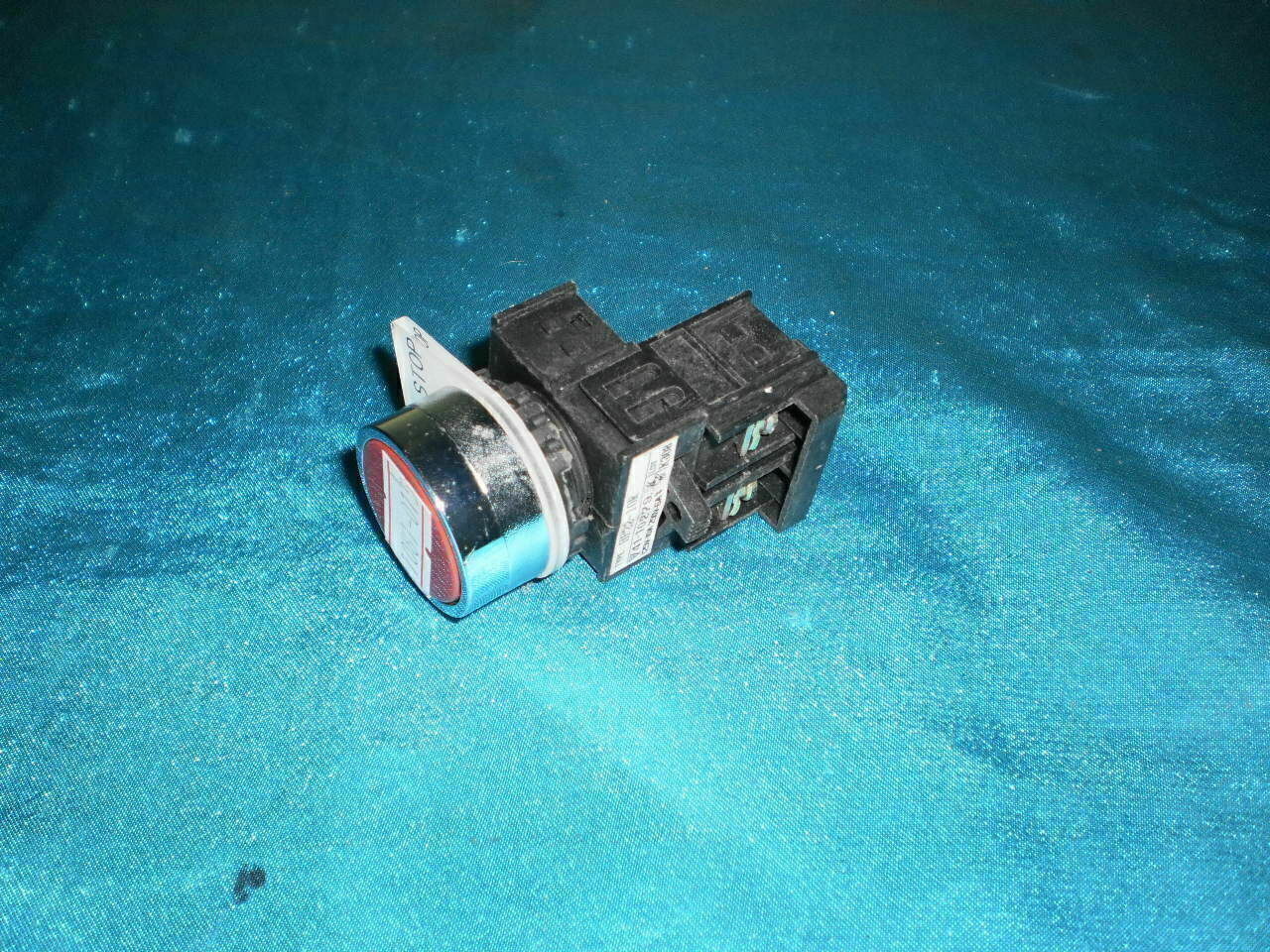 Maruyasu HP22-10K HP2210K Push Button
