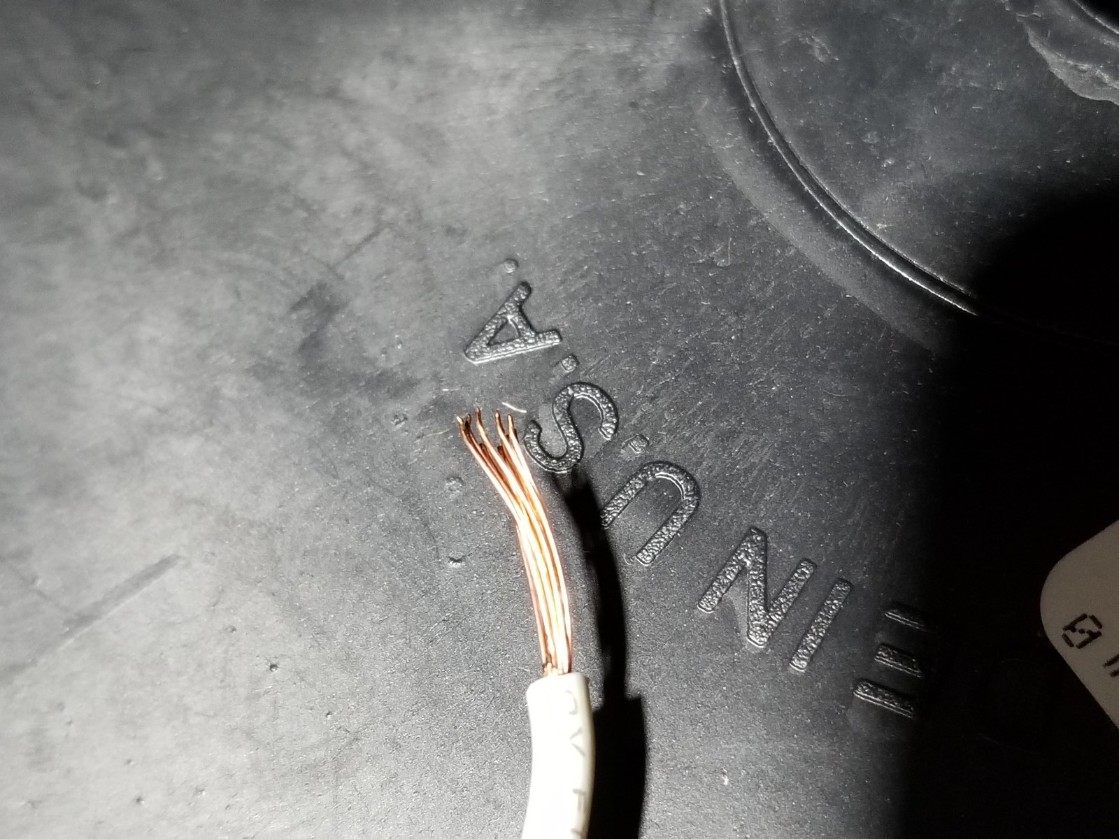 Southwire #18awg Stranded Bare Copper UL-1015/1230/1032 Hook-Up Wire White/100ft