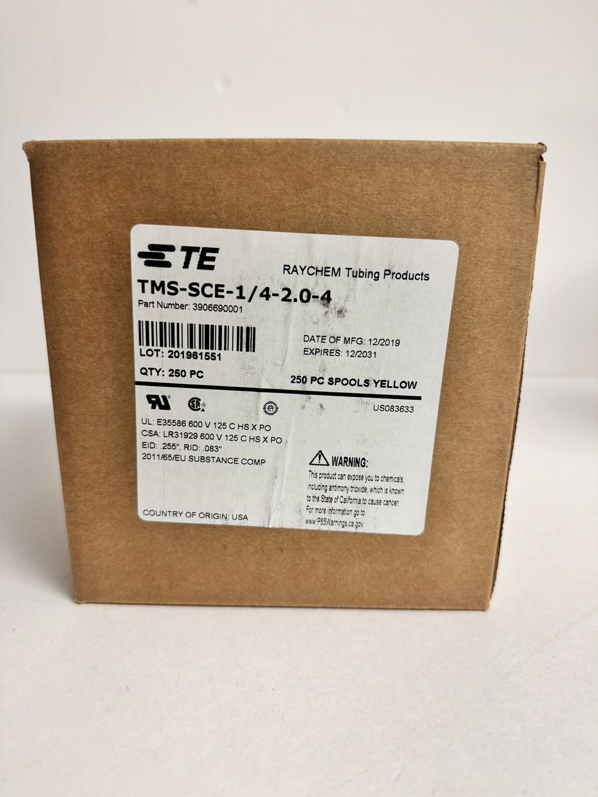 Raychem TMS-SCE-1/4-2.0-4 Qty of 250 per Lot Yellow Heat Shrinkable Label