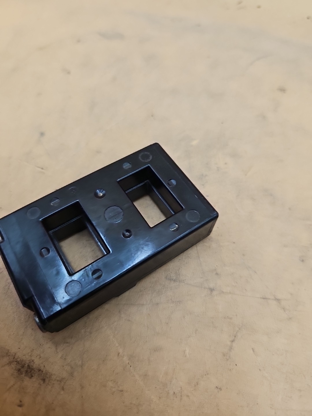 Allen Bradley 70A113 Magnet Coil. 208V 60CY