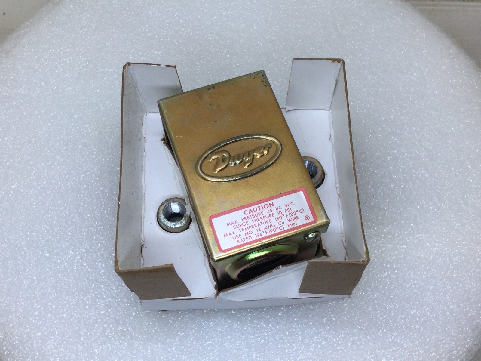 Dwyer 1900-5-MR Differential Pressure Switch