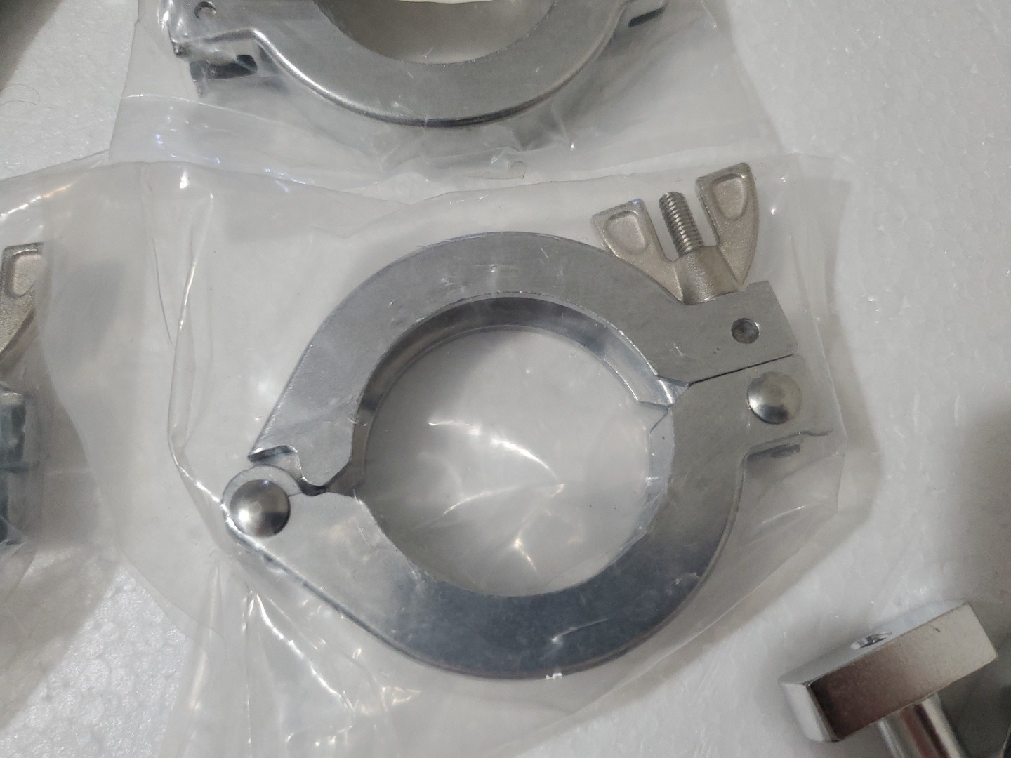 29pcs NW40 / KF40 WING-NUT CLAMP Aluminum – Vacuum Part Lot NEW