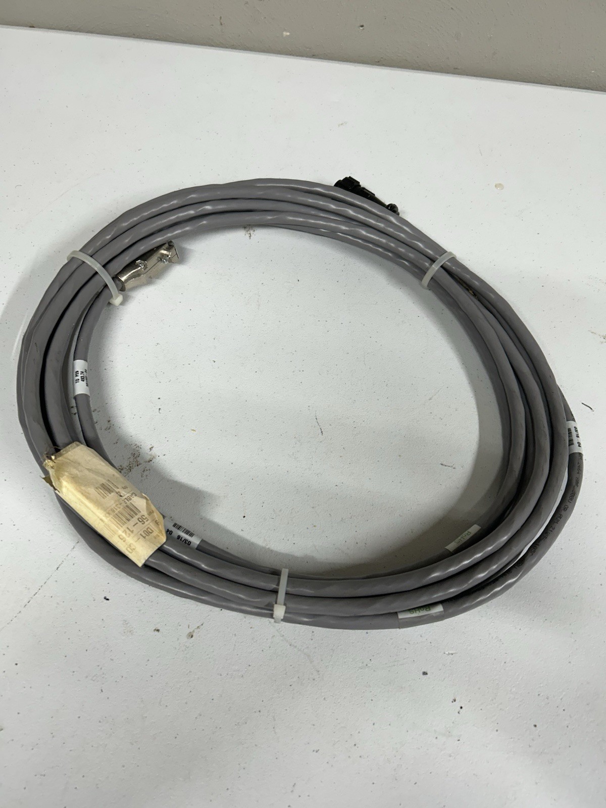 MTS SYSTEMS To P1 318.xx E-stop/XHD Lock Junction Box 561265-04 Cable