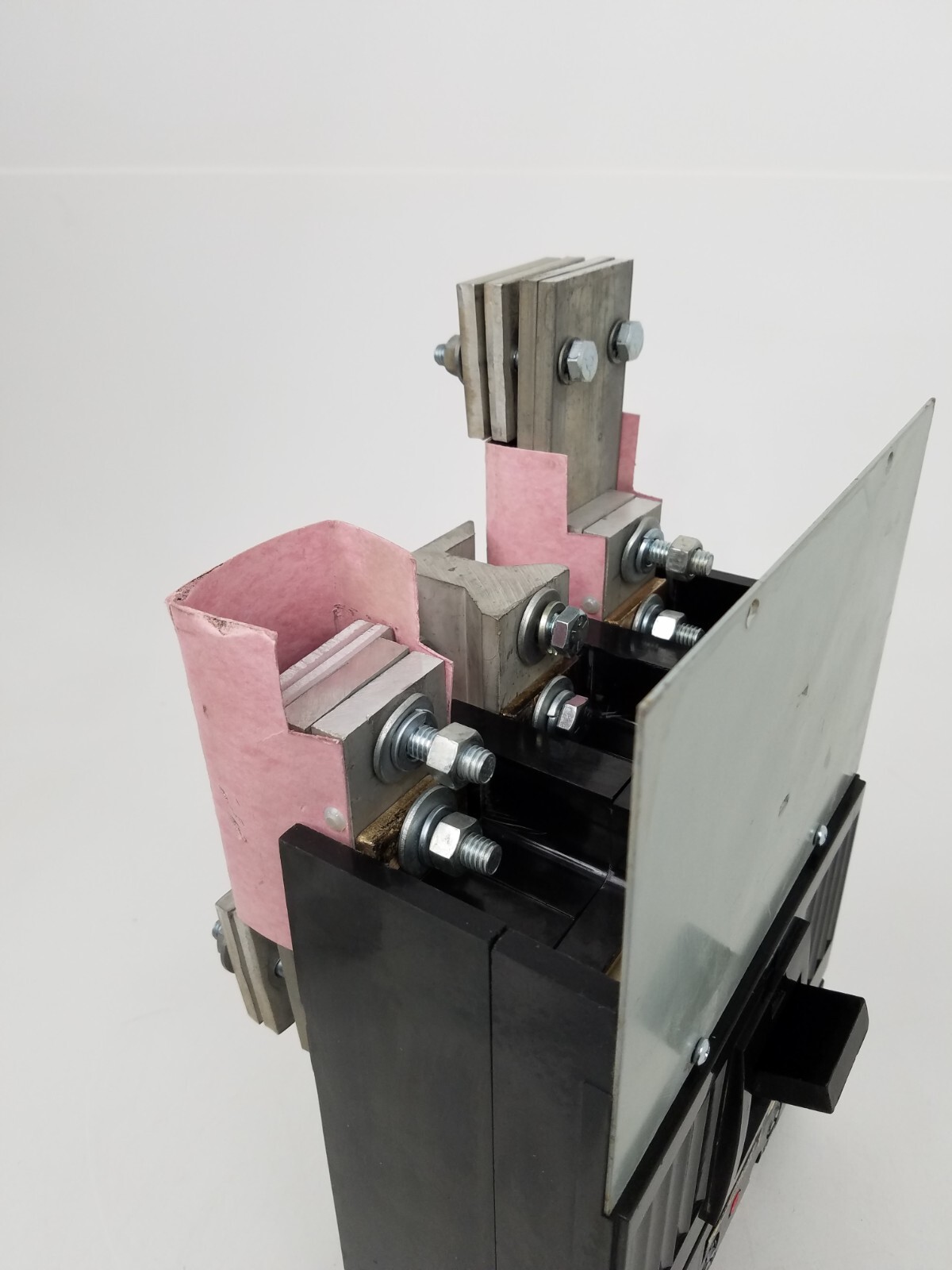 TJ6DPK GE TJJ TJK Twin Mounting Hardware – TJJ6 / TJK6 600 amp Frame breaker