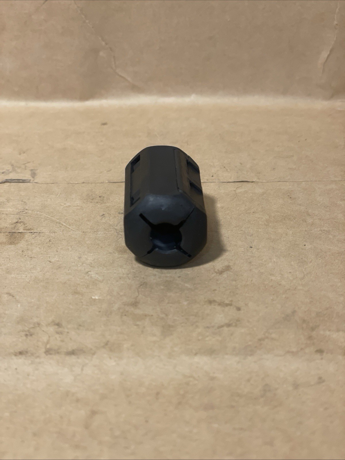 10-NEW FAIR-RITE VO SNAP ON ROUND CABLE SUPPRESSION 10mm internal core diameter