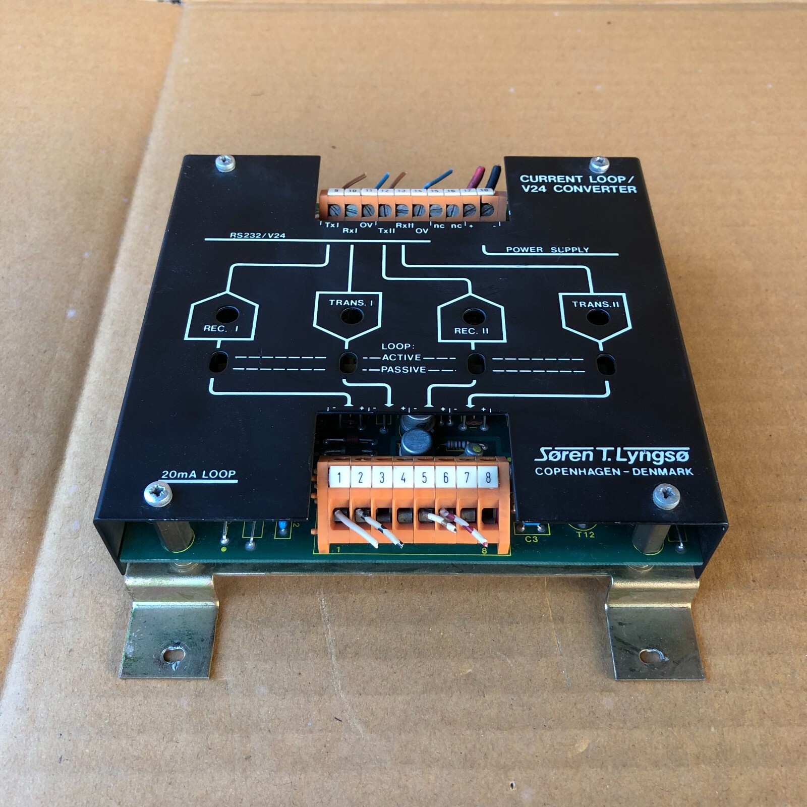SOREN T.LYNGSO 38515101 CURRENT LOOP V24 CONVERTER