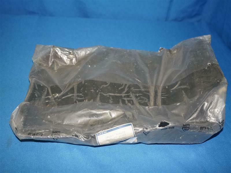 Ford 3M51-10A659-AJ 3M5110A659AJ Cover NEW NNB
