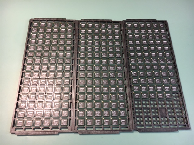 LOT OF (10) NEW LATTICE ISPLSI5384VA-125LB208, IC CPLD 384MC 7.5NS 208FBGA