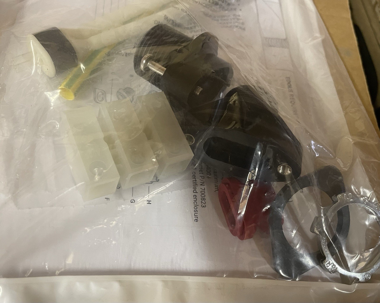 NVENT THERMAL C75-100-A Raychem Heating Cable Gland Kit