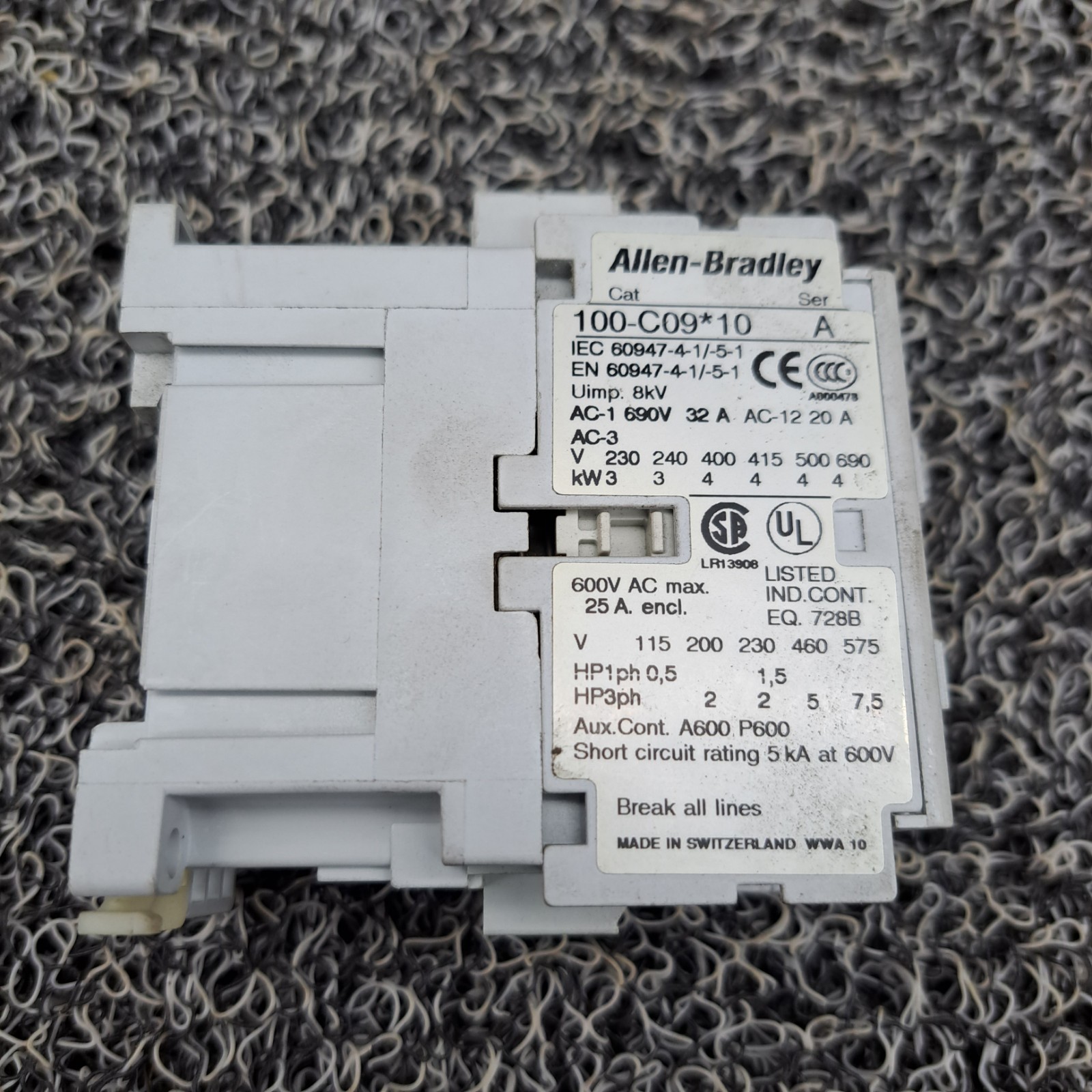 Allen-Bradley 100-C09*10 Series A Contactor (110-120V Coil)