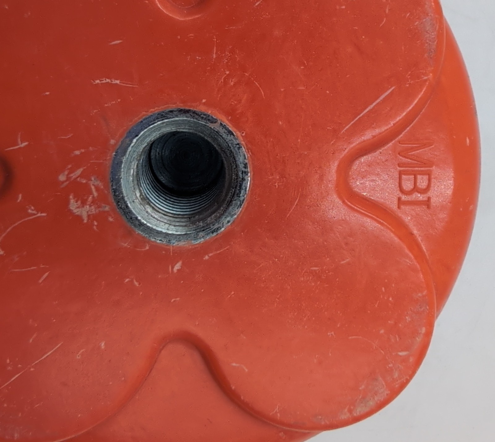 MBI Mar-Bal 4.5″ Standoff Insulator Orange High-Track 7.2KV 6450 Series
