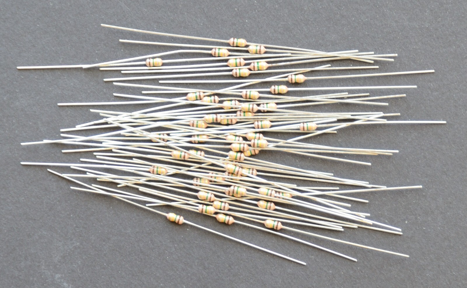 30 pcs Neon Bulb 4mm Mix Colors Red NE-2 Green Blue w/Separate Resistors