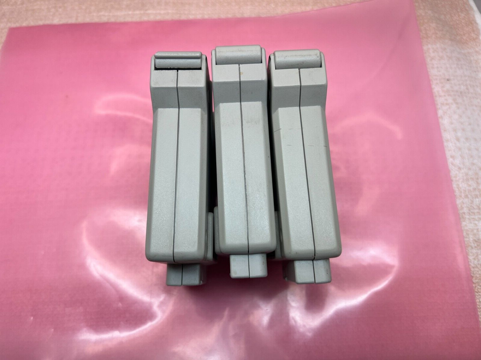 SYMBOL BATTERY ADAPTOR PART # 62970-00-00 FOR USE IN MODEL 3004 CHARGE UNIT