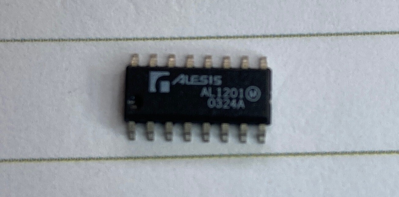 Alesis / Wavefront AL1201 new old stock