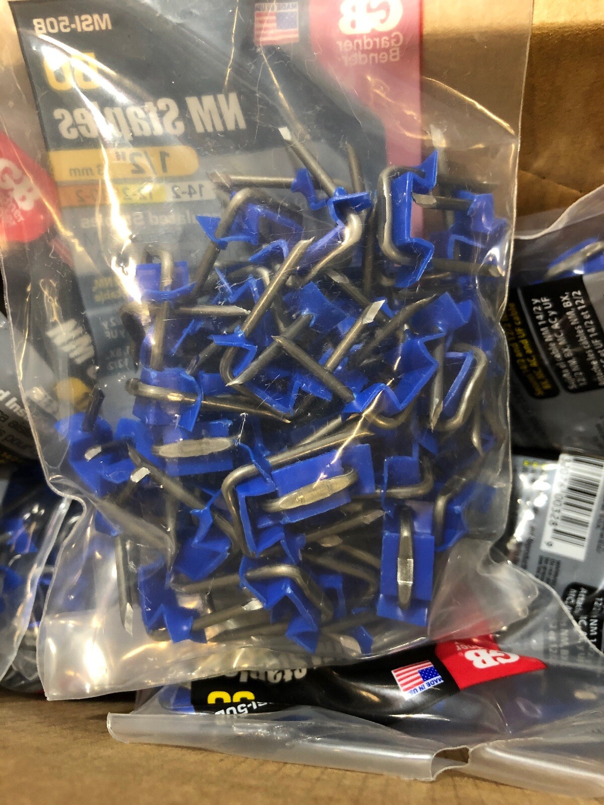 MSI-50B Gardner Bender 10-50 Count Bag 1/2 In Metal Insulated Cable Staples 500