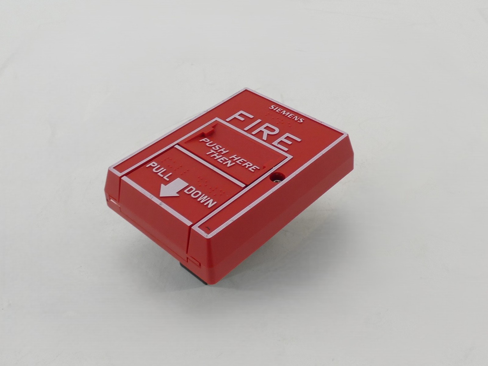 Siemens 500-033400 HMS-D Manual Fire Alarm Pull Station – NEW Surplus!