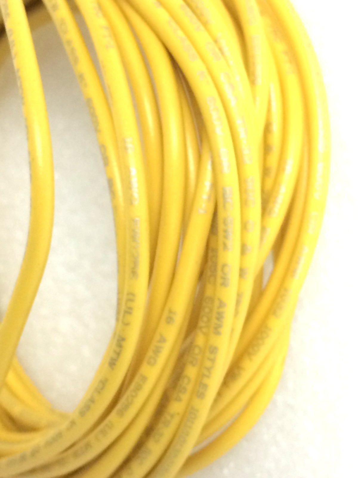 16 AWG MACHINE TOOL WIRE E-80256 UL MTW 600V BC-5W2 24Ft Yellow Qty 2