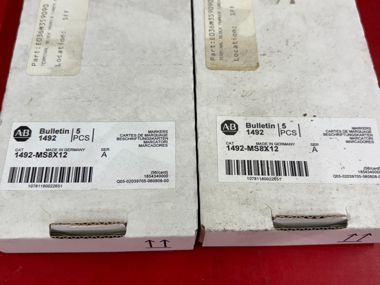 (2) BOXES ALLEN BRADLEY 1492-MS8X12 SNAP-IN 8mm x 12mm MARKER CARDS 10 TOTAL PCS