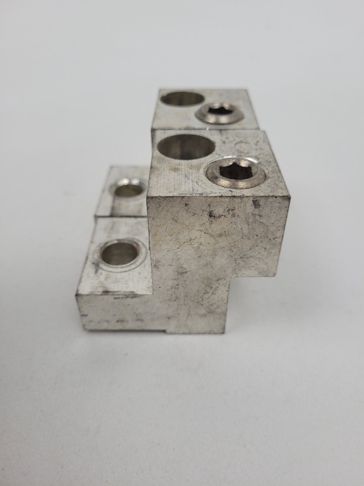 Lot of 2 – TA700MA1 ILSCO Terminal Lug – Next Day Option