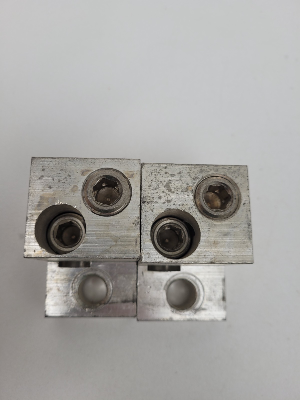 Lot of 2 – TA700MA1 ILSCO Terminal Lug – Next Day Option