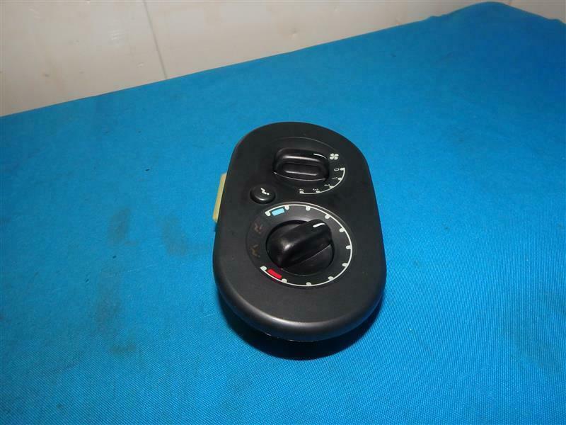 Ford 2L2Z-19980-BA 2L2Z19980BA Control, Air Con New