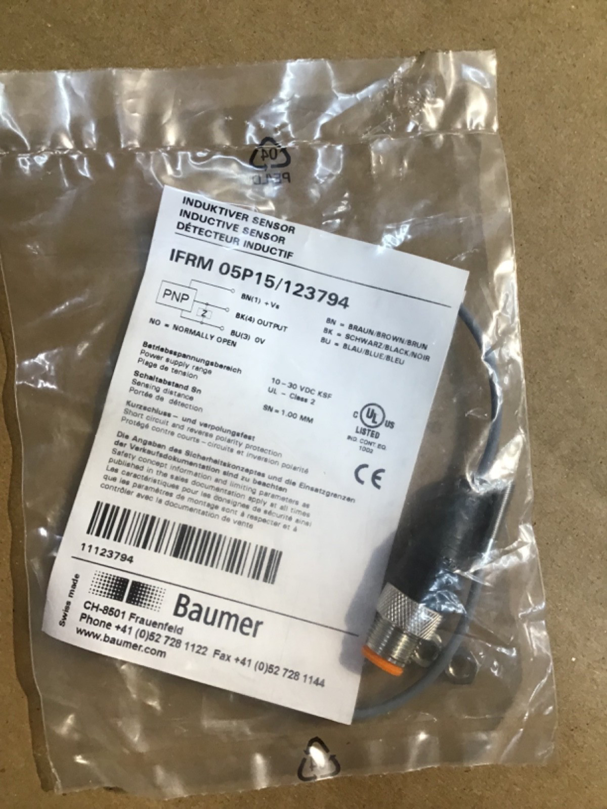 BAUMER IFRM 05P15/123794 INDUCTIVE PROXIMITY SENSOR, NEW IN PKG