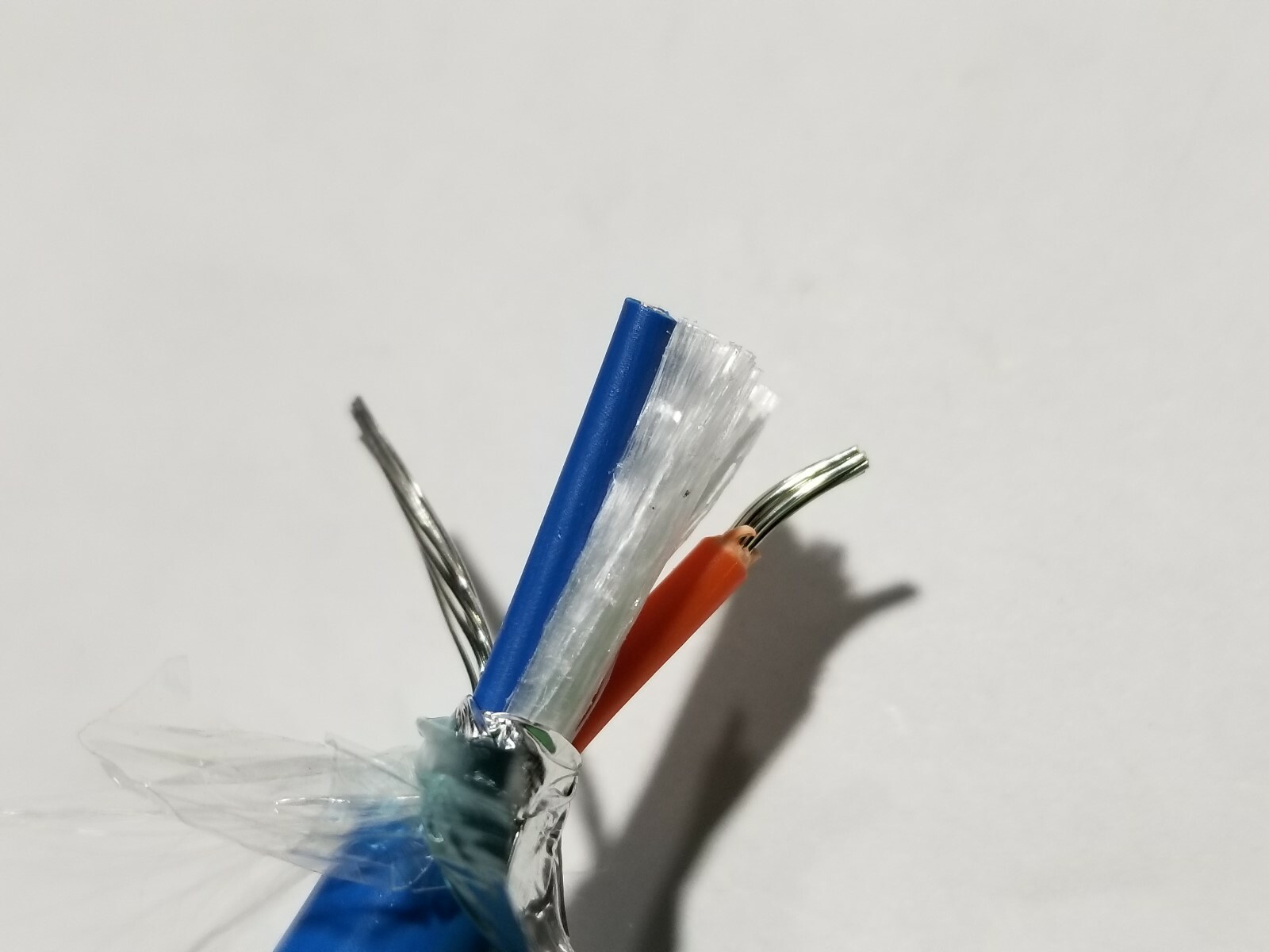 Belden 3076F 18/1P Shielded Twist Pair Profibus PA PLTC-ER Direct Burial IS Blue