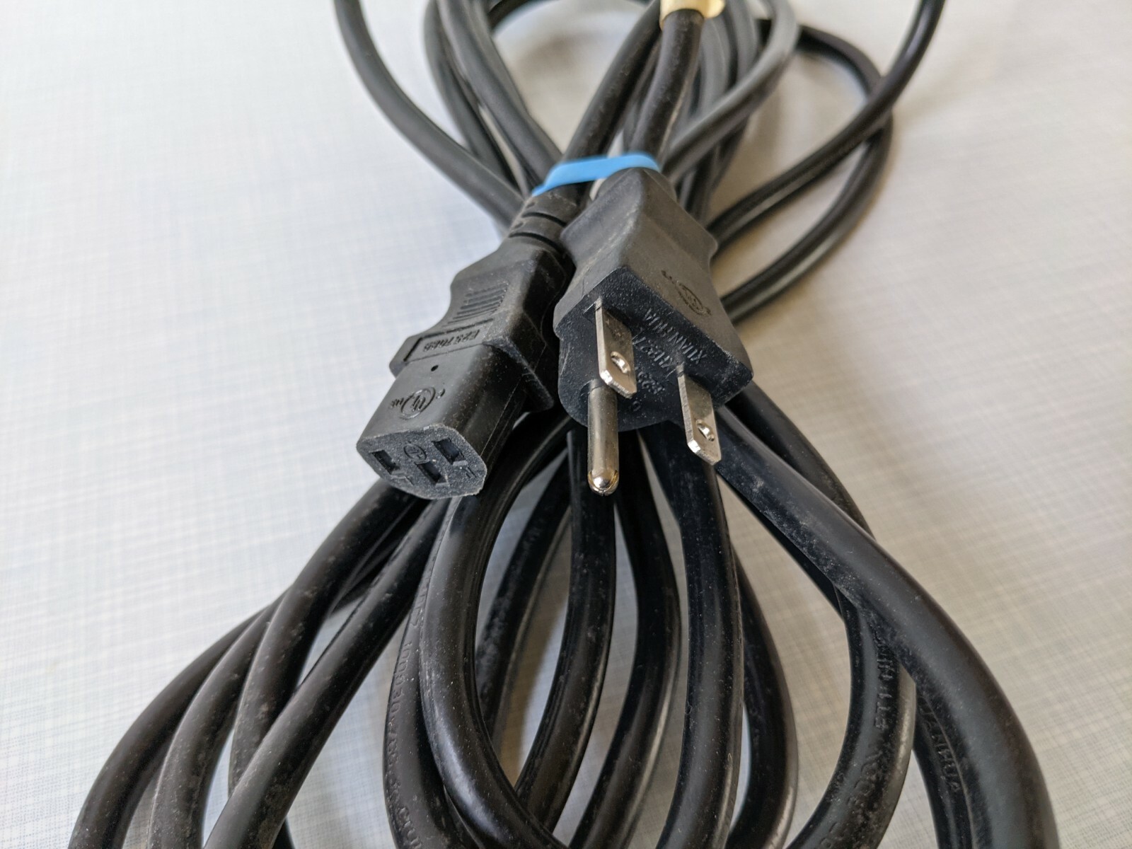 Xuanhua Nema 6-15P to C13 Power Cord – 16 Feet 16 Ft 16′