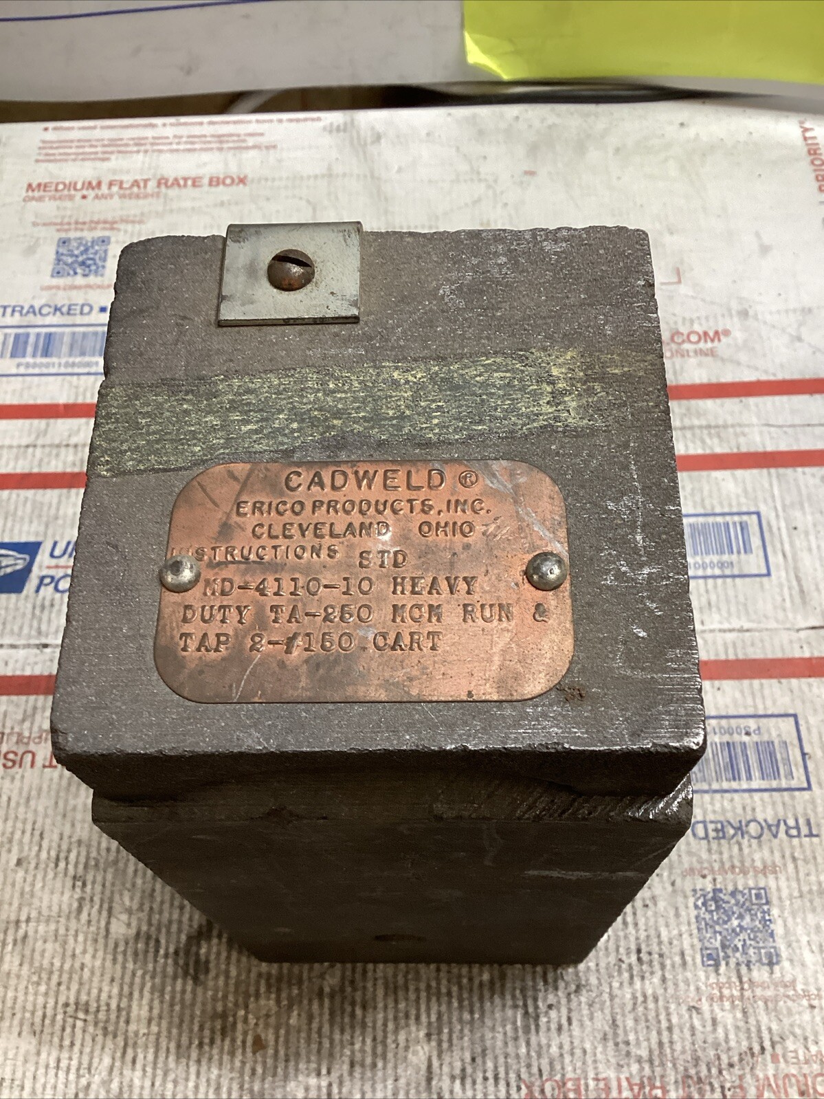ERICO CADWELL STD MD-4110-10 MOLD TA-250 MCM RUN & TAP 2-#150 CART ED4U 3295