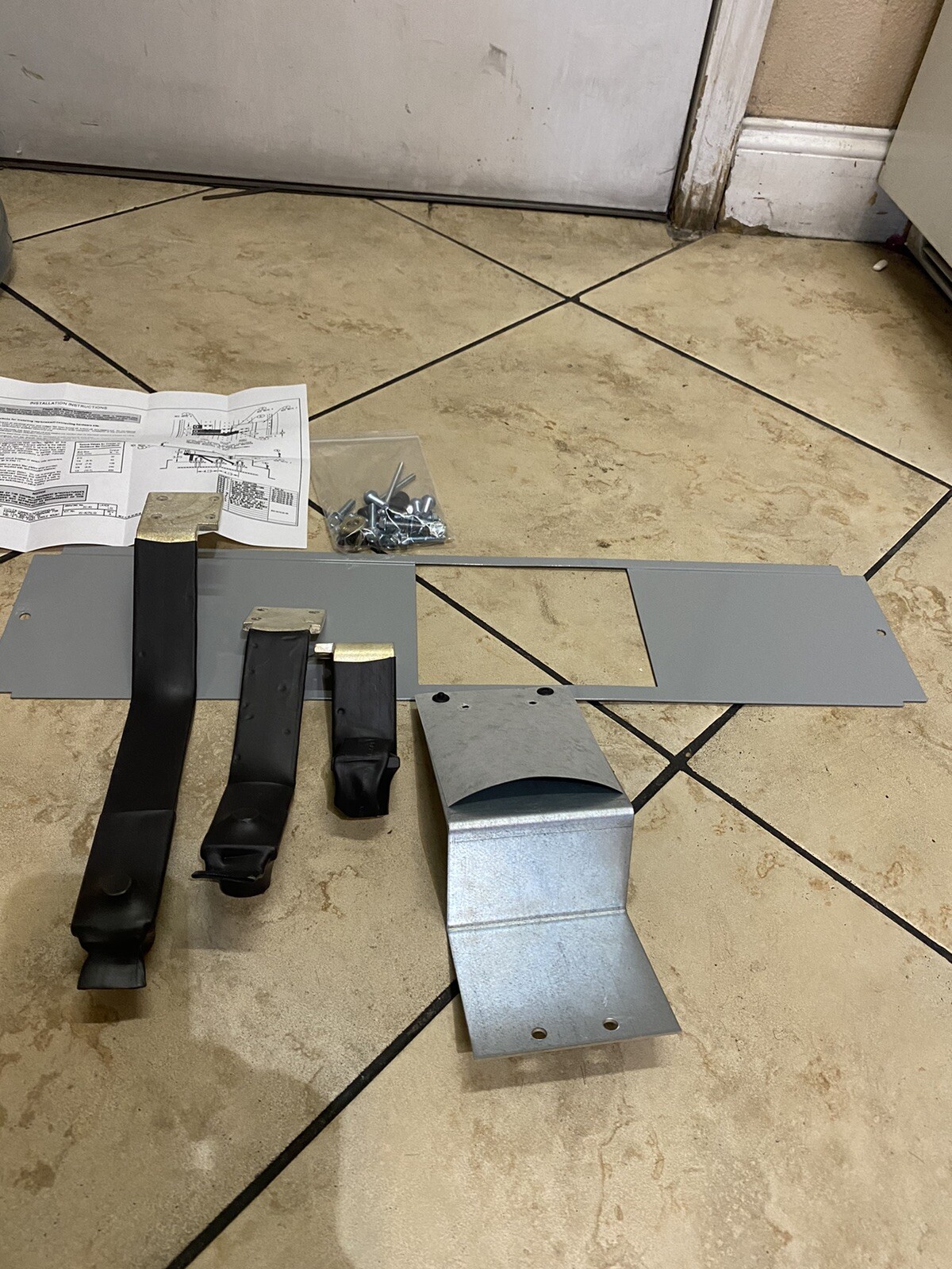 EATON KPRL4LG MOUNTING HARDWARE KIT 600 AMP LG BREAKER.