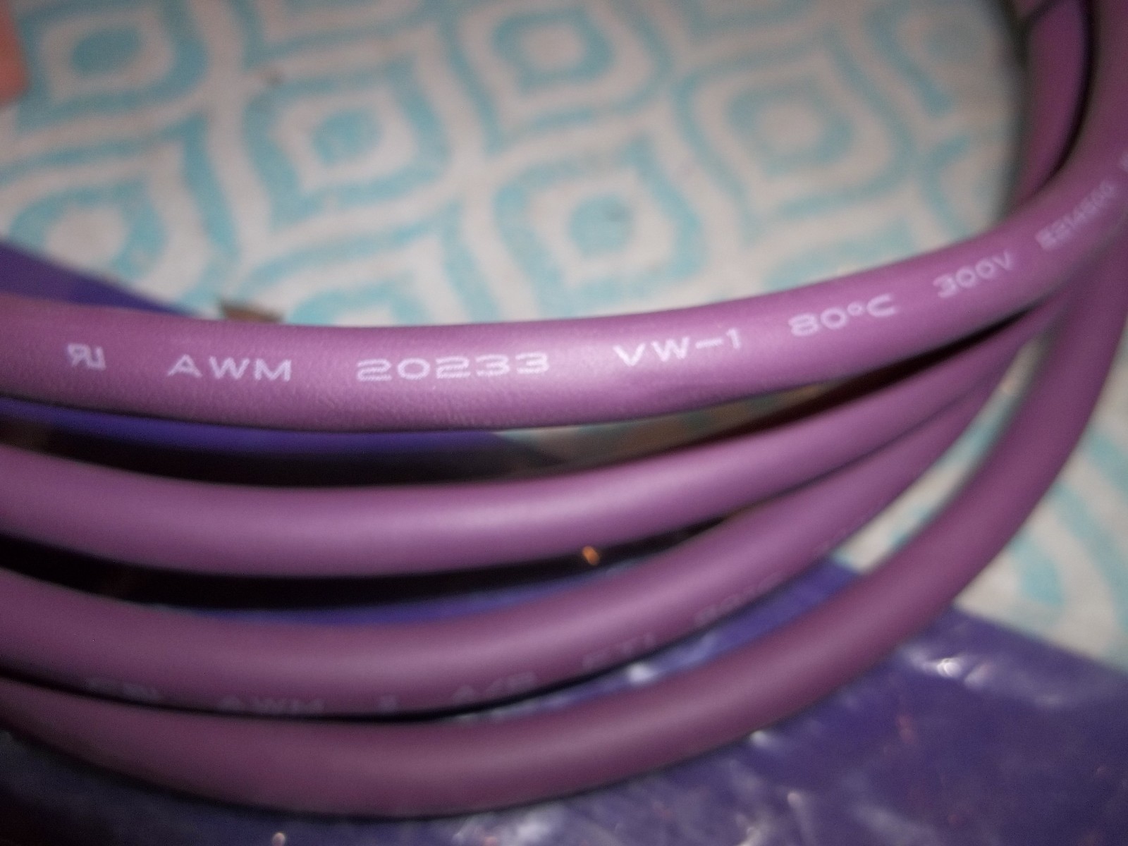 AWM 20233 VW-1 300V E214500 WL A/B FT1 +LF+ 49019000-030 SENSOR CABLE 4 PIN(VV5)
