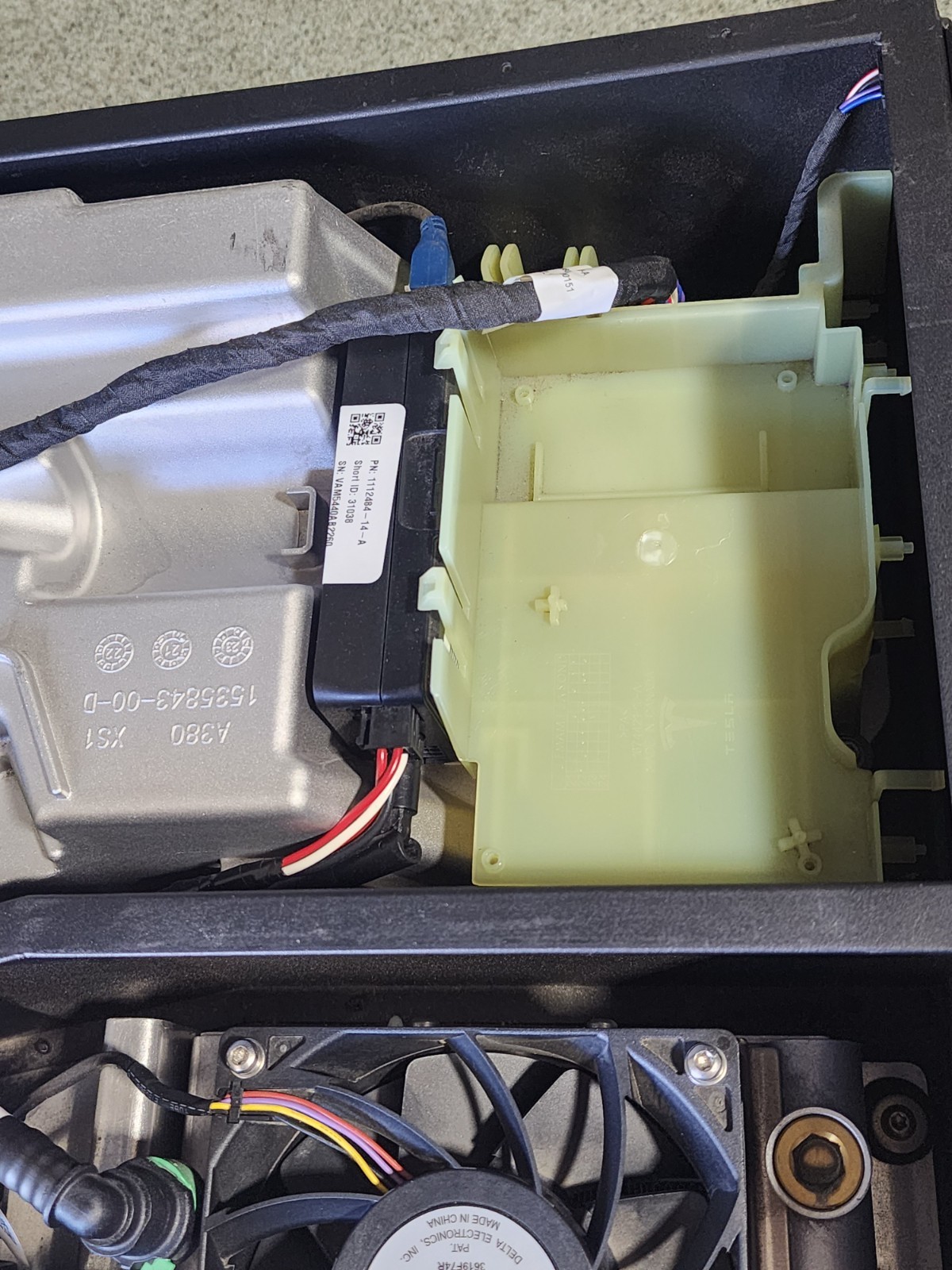 Tesla Powerwall+ PVI Expansion 7.6kW Inverter 1538000-35-F Untested Parts