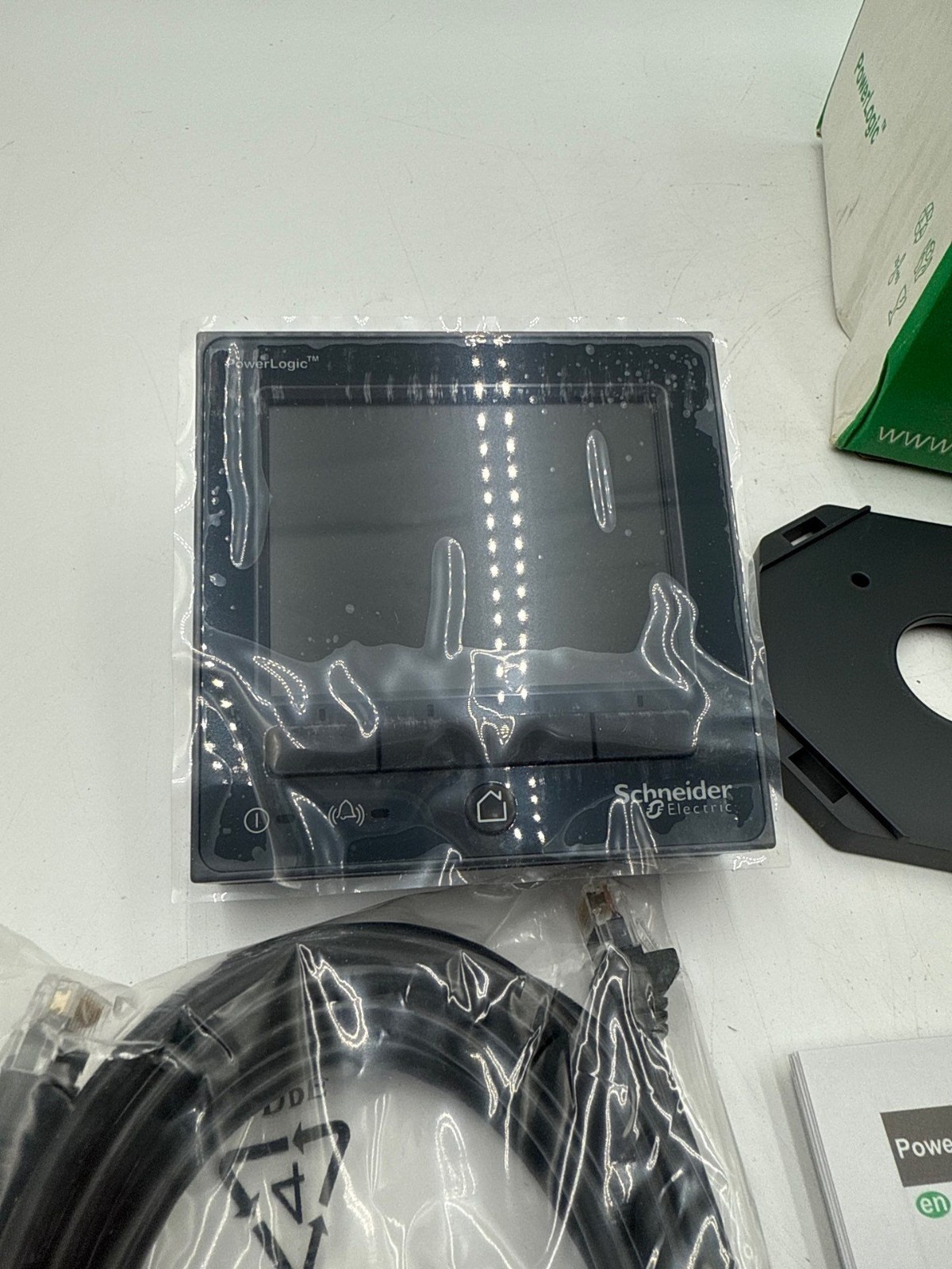 Schneider Electric METSEPM89RD96 Accessory Indoor LCD Display Module