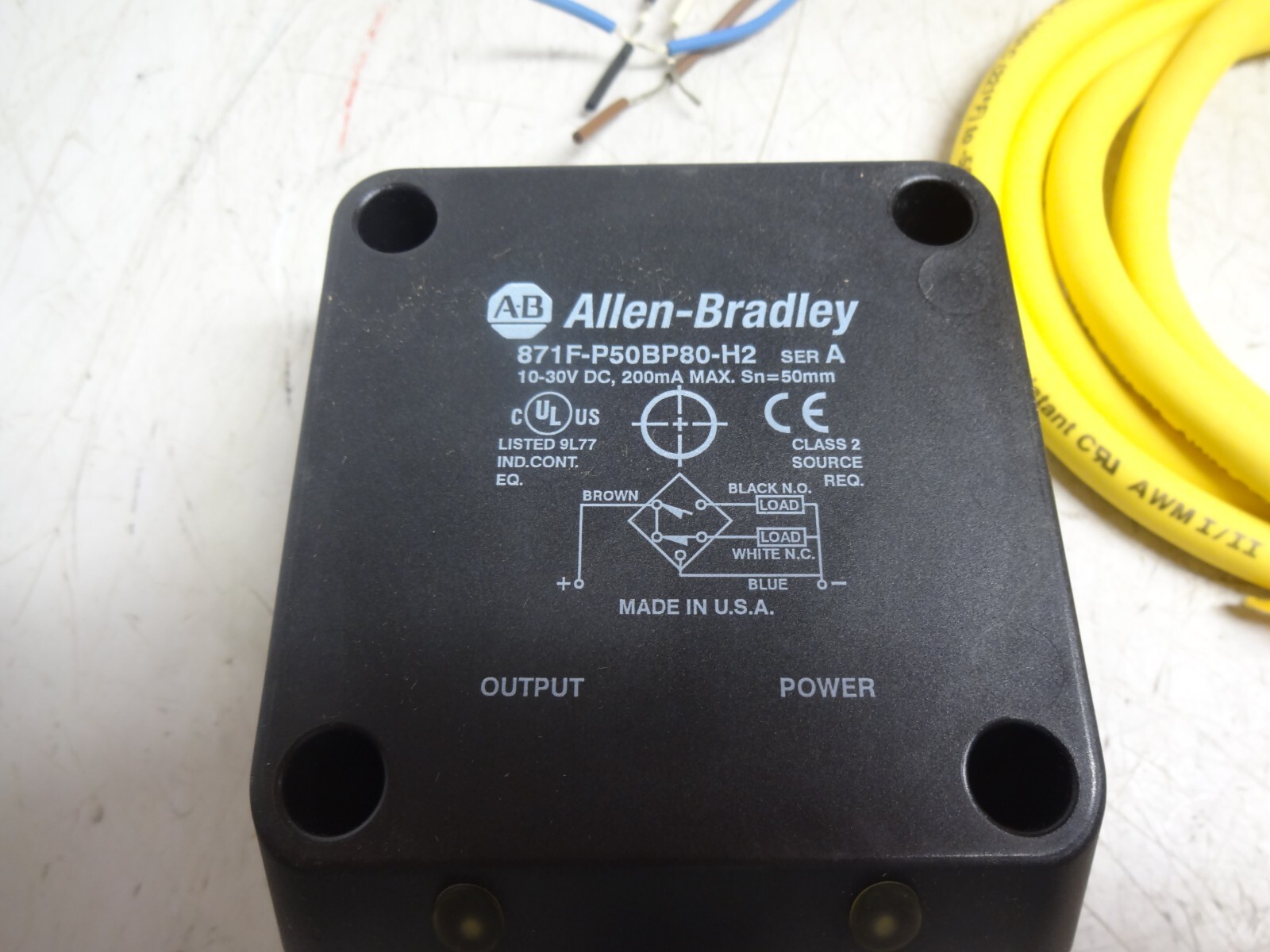 New Allen Bradley Flat-Pack 80×80 Proximity Sensor 871F-P50BP80-H2 Series A