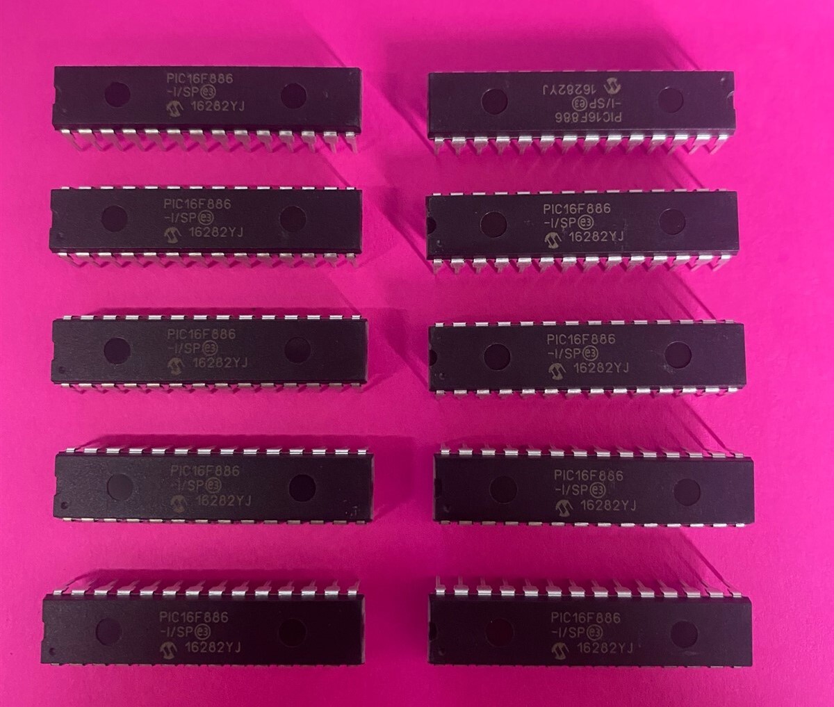 Lot of 10 Microchip PIC16F886-I/SP DIP-28 MCU IC, USA Seller