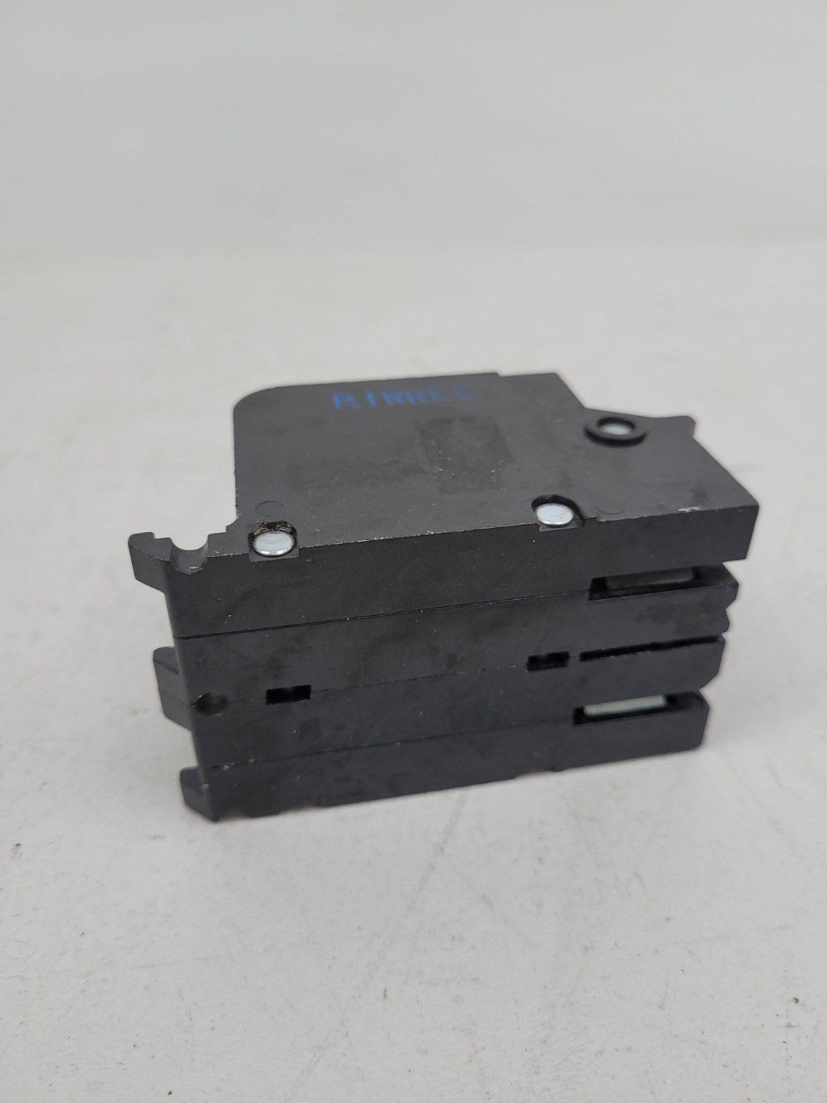 MLK2225 Bryant Plug on Lugs – Next Day Option – Flaw