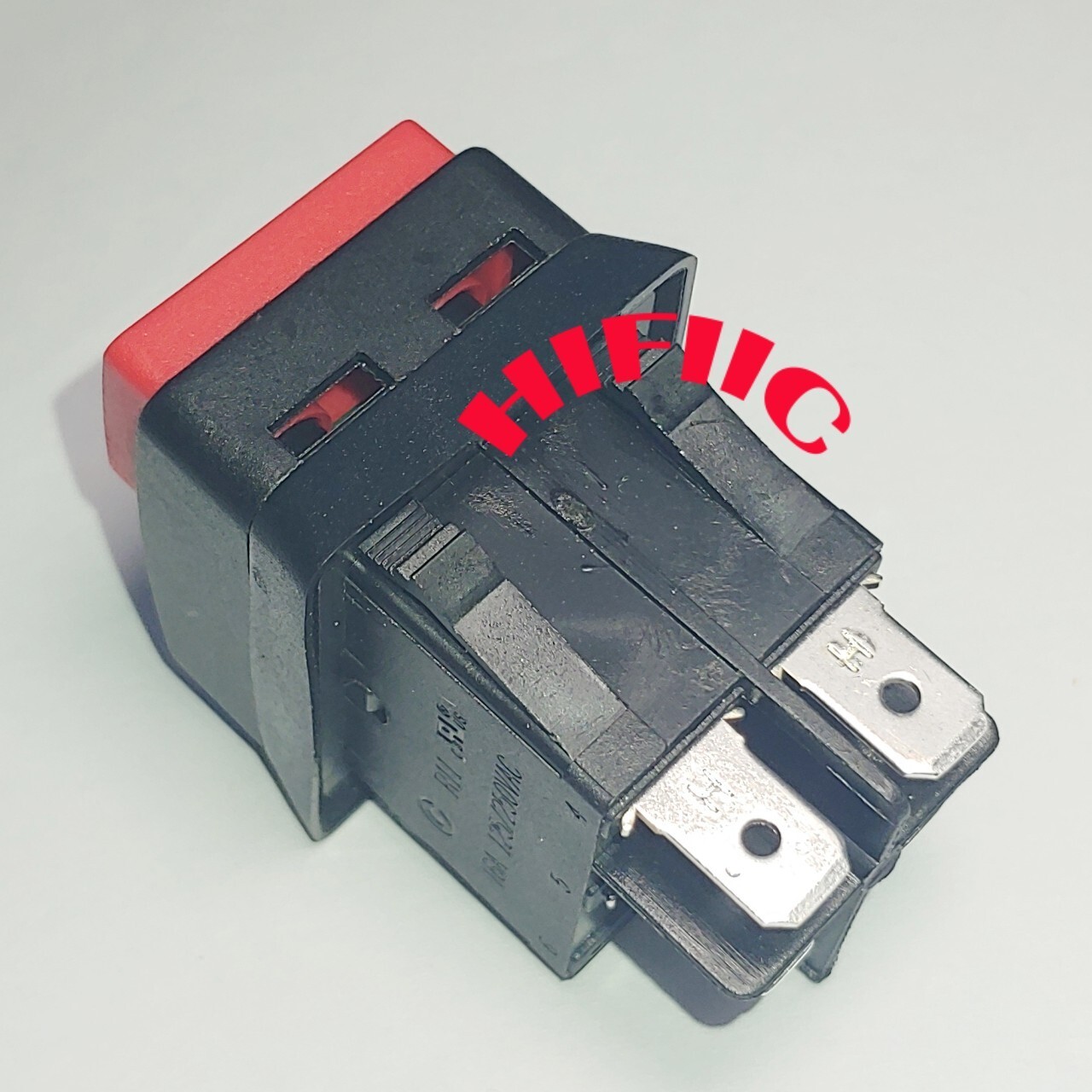 SCI R11-8 Pushbutton Switch 4 Pins ON-OFF 2 Positions 16A 125/250VAC T125 IP55