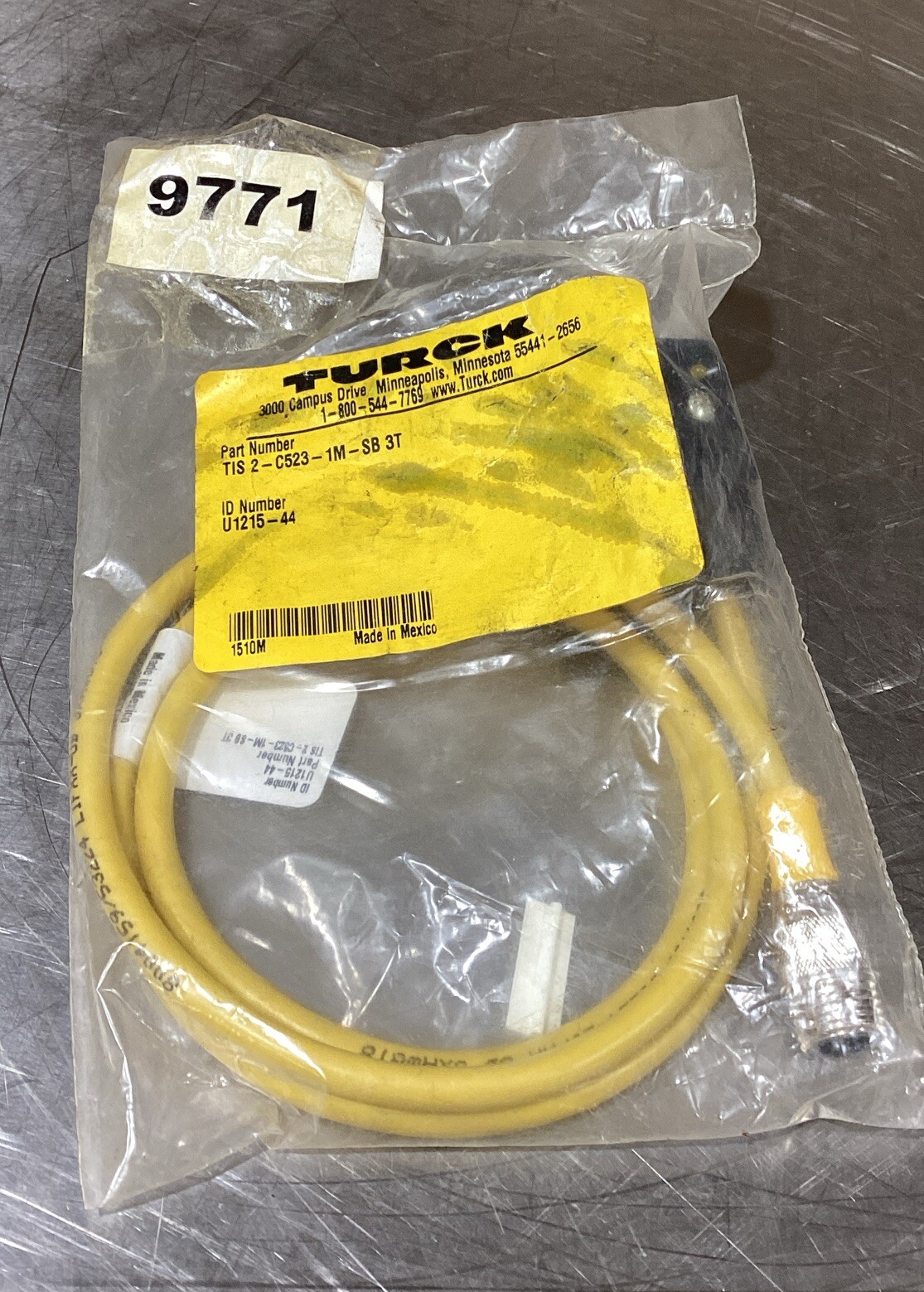TURCK TIS 2-C523-1M-SB 3T SOLENOID QUICK DISCONNECT W/ LED
