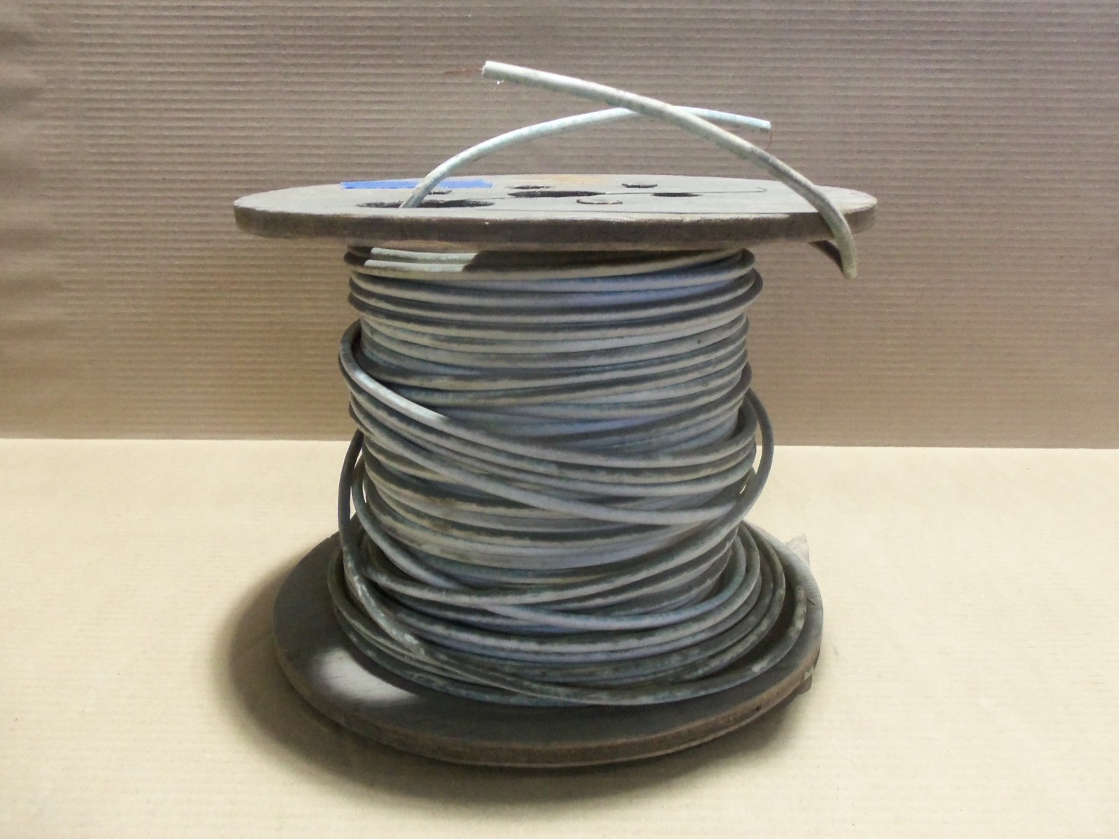COLEMAN CABLE 921015 RG6 18 AWG CCS DUAL SHIELD COAX SWEPT TO 3.0GHZ 1,020FT