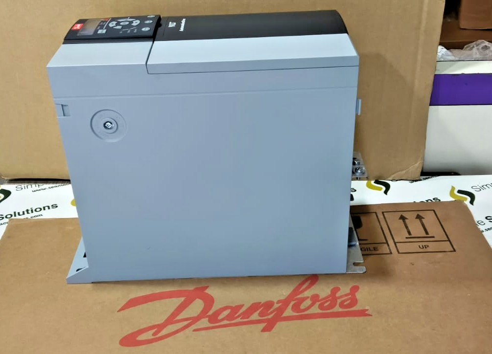 1PC-Danfoss 134F2980 Frequency converter VFD 11KW/15HP/380-480VAC- Brand New